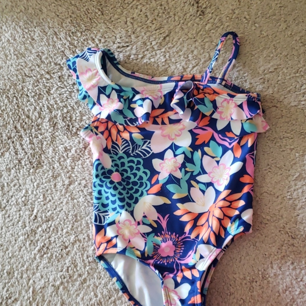 Bathing suit